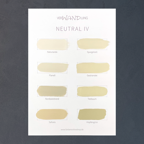 Farbübersicht Neutral IV von VerWANDlung mit handgestrichenen Farbmustern in warmen, natürlichen Beige-, Sand- und Grüntönen.