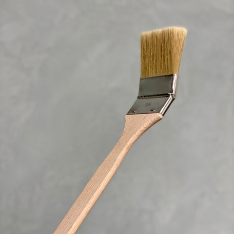Breiter Flachpinsel mit 60 mm Breite für gleichmäßige Malerarbeiten und größere Flächen.